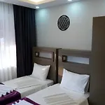 Konyaalti Hotel *