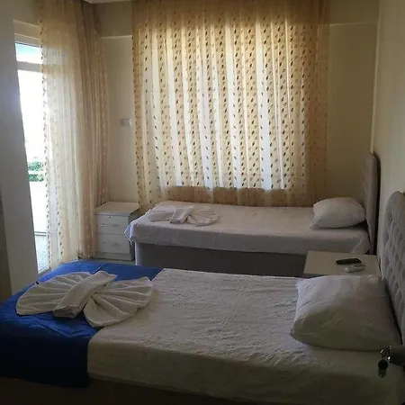 Konyaalti Hotell *