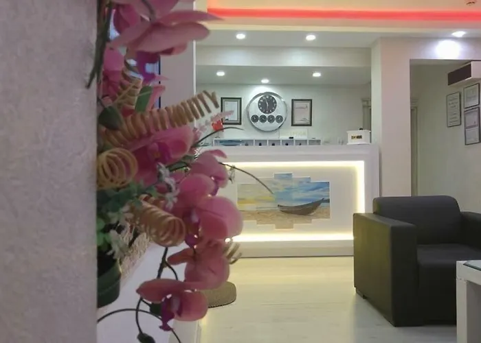 Konyaalti * أنطاليا